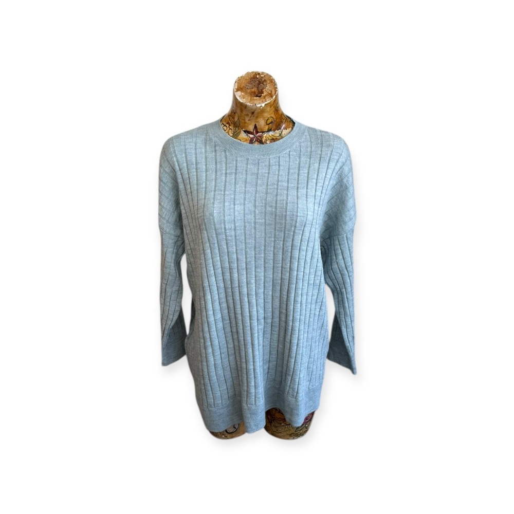 Zara casual relaxed oversize fit medium  top sweater